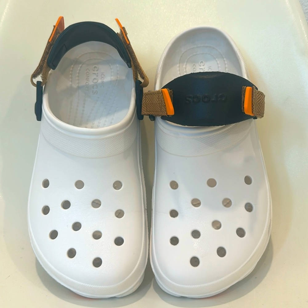 Crocs white hikers 7M /9W